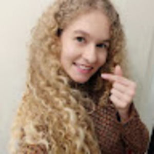 Meet your Posher, Madeline